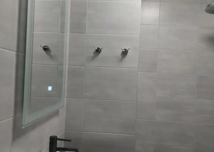 детелина апартамент- Free Underground Parking Lot Apartamento Varna